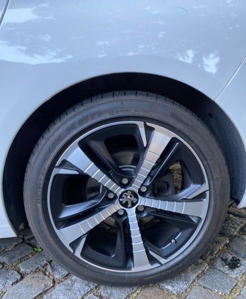 Peugeot 308 • 2014 • 147,172 km 9