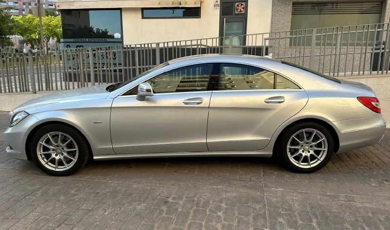 Mercedes-Benz CLS-Class • 2011 • 142,700 km 8