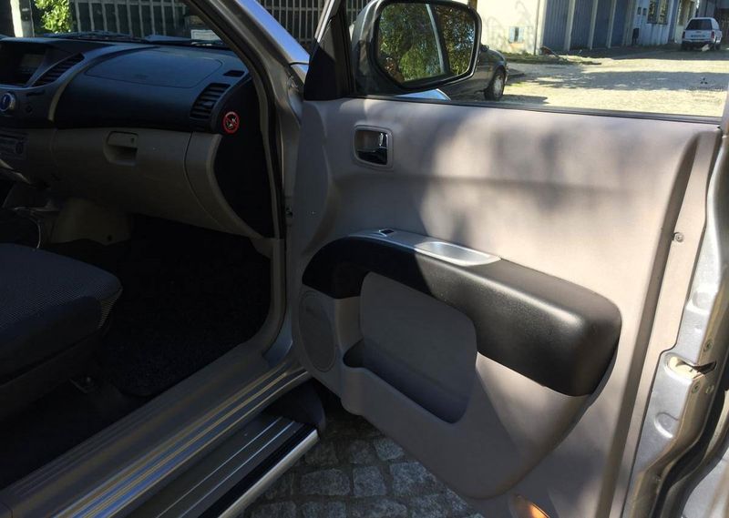 Mitsubishi L200 Pick up • 2007 • 182,000 km 5