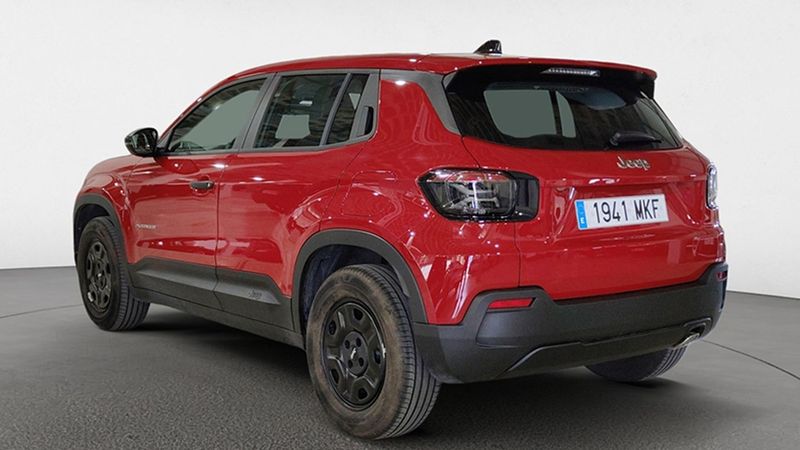 Jeep Renegade • 2023 • 6,100 km 2