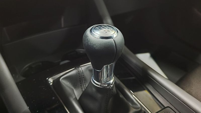 Mazda 3 • 2021 • 46,735 km 9