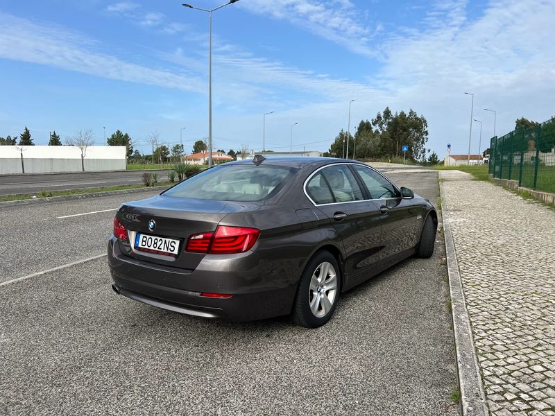 BMW 5 Series • 2011 • 216,000 km 4