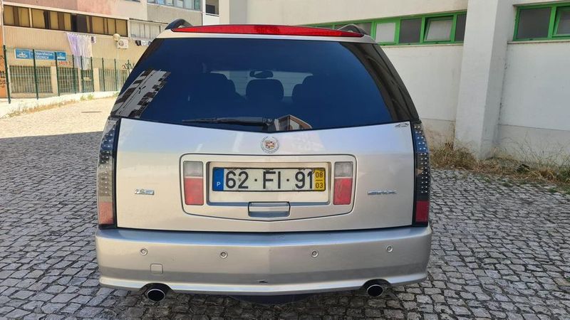 Cadillac SRX • 2008 • 199,000 km 8