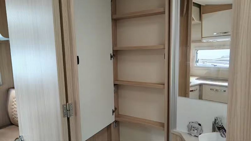 Fiat Ducato Kombi • 2022 • 70,425 km 12