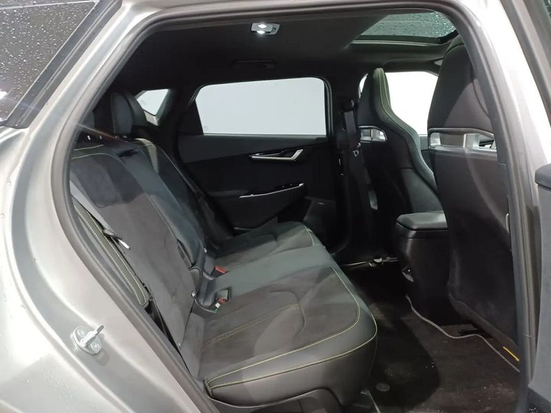 Kia Venga • 2023 • 7,200 km 9