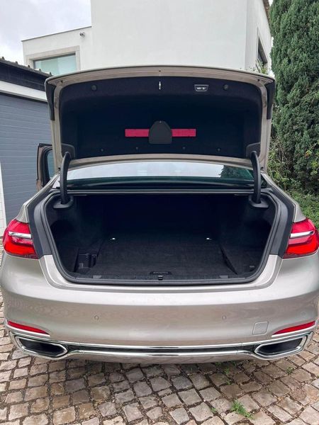 BMW 7 Series • 2019 • 80,000 km 5