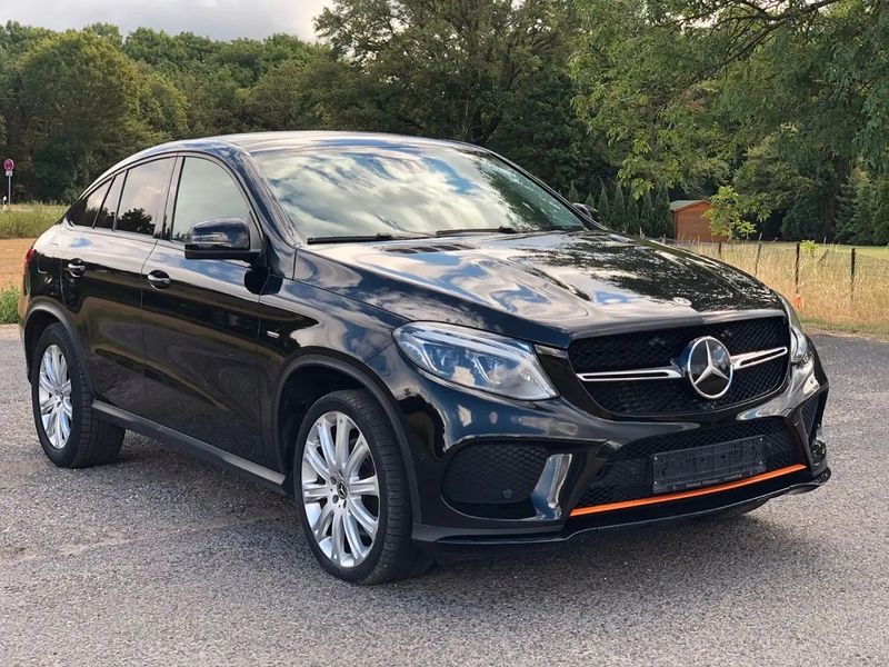 Mercedes-Benz GLE-Class Coupe • 2018 • 81,600 km 3