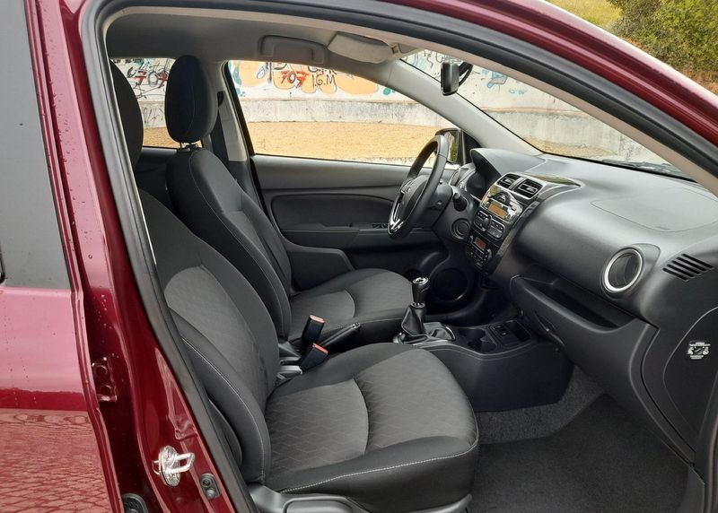 Mitsubishi Outlander Sport • 2022 • 10,000 km 4