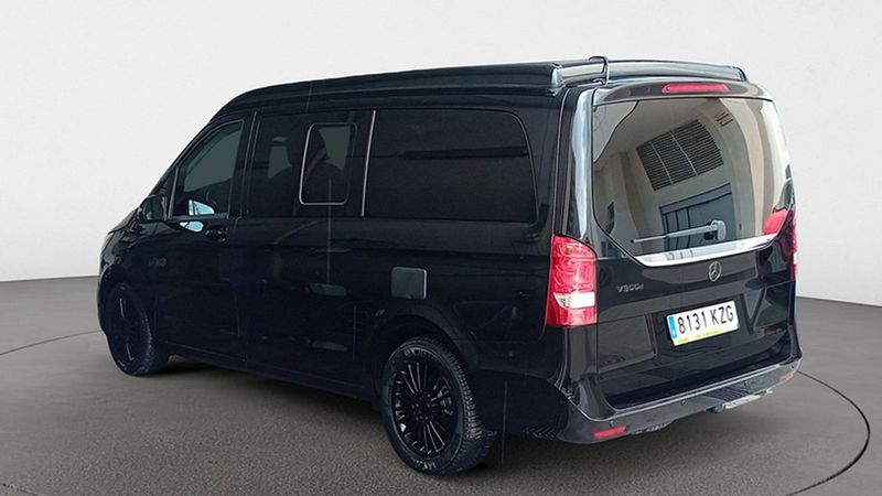Mercedes-Benz 310 Van • 2019 • 76,300 km 5