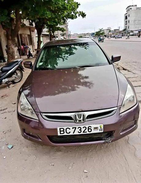 Honda Accord • 2005 • 5,000 km 5
