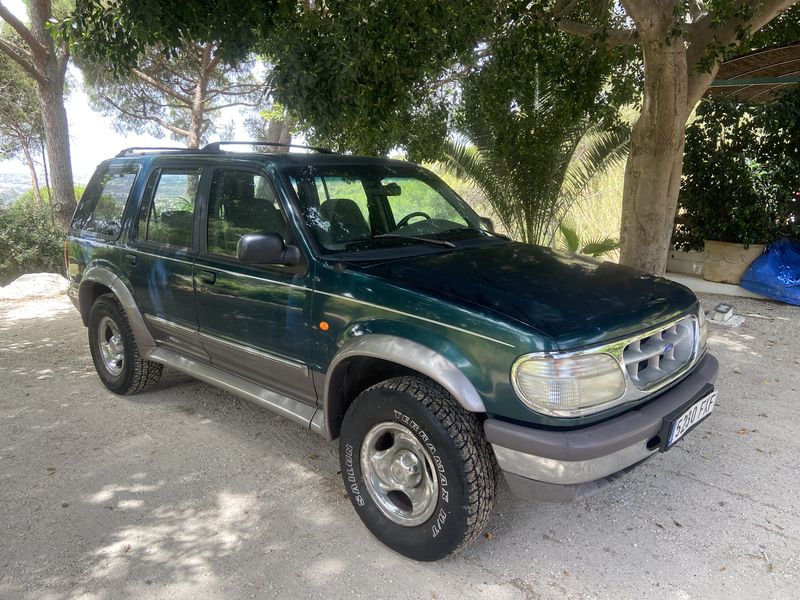 Ford Explorer • 1997 • 171,000 km 1