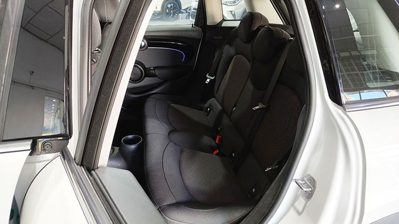 MINI Cooper • 2023 • 7,250 km 9