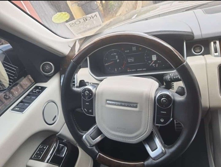 Land Rover Range Rover Evoque • 2016 • 34 km 3