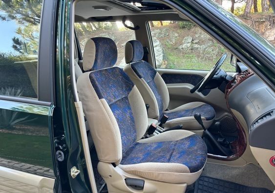 Nissan Terrano • 1999 • 30,000 km 11