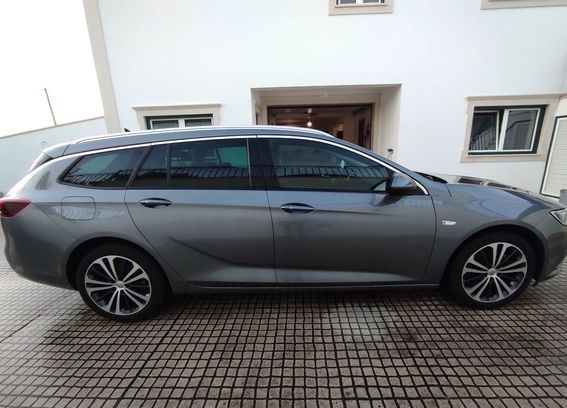 Opel Insignia kombi • 2020 • 47,000 km 4
