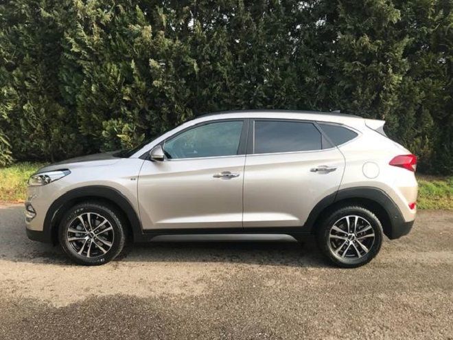 Hyundai Tucson • 2017 • 133,600 km 3