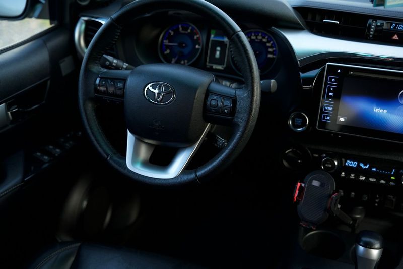 Toyota Hilux • 2016 • 87,499 km 5