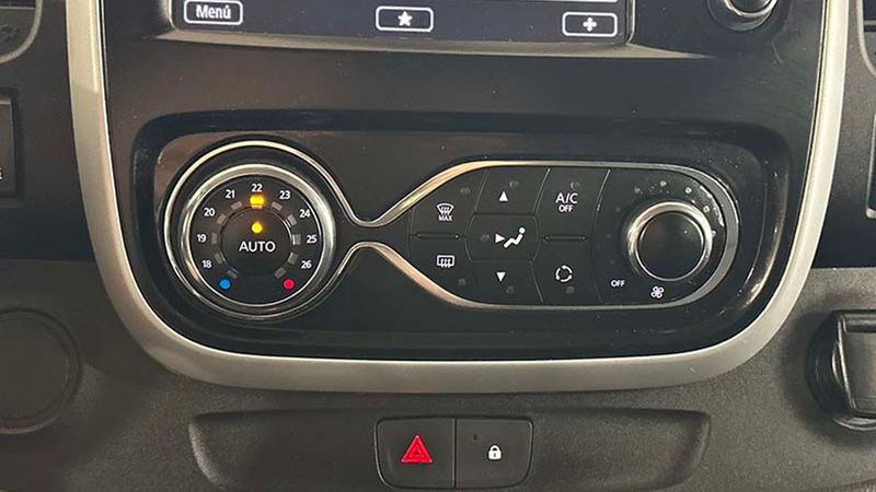 Opel Vivaro • 2018 • 73,103 km 25