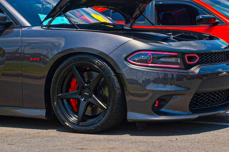 Dodge Charger • 2014 • 3 km 4