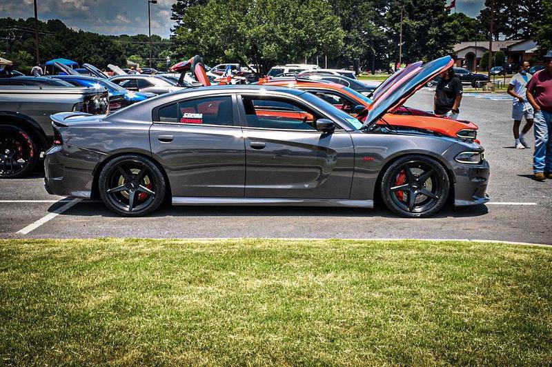 Dodge Charger • 2014 • 3 km 5