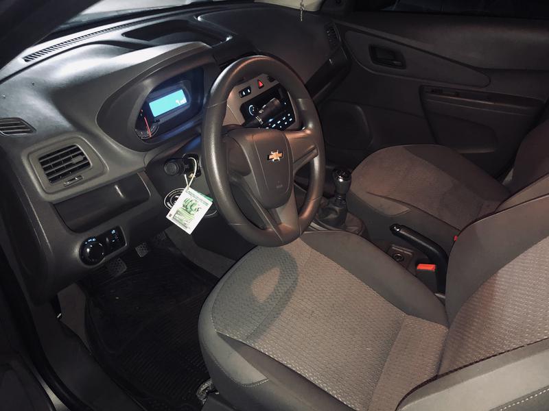 Chevrolet Cobalt • 2014 • 51,000 km 2