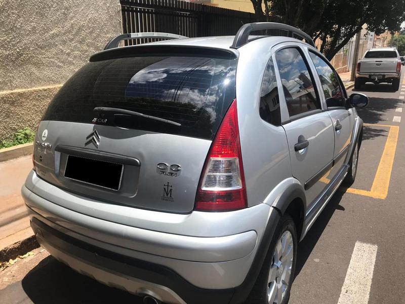 Citroën C3 • 2009 • 140,000 km 5