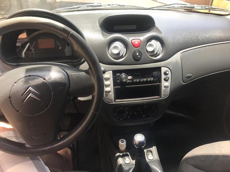 Citroën C3 • 2009 • 140,000 km 4