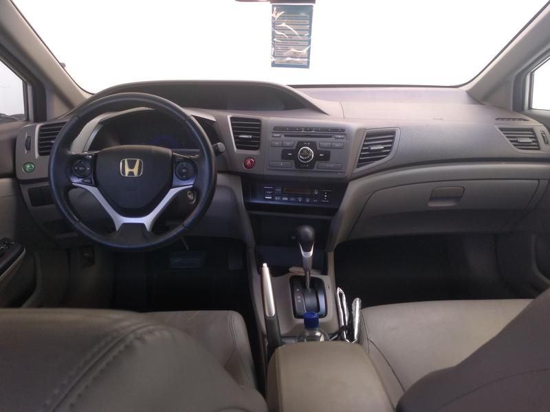 Honda Civic • 2012 • 135,000 km 4