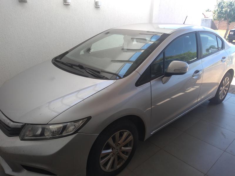 Honda Civic • 2012 • 135,000 km 2