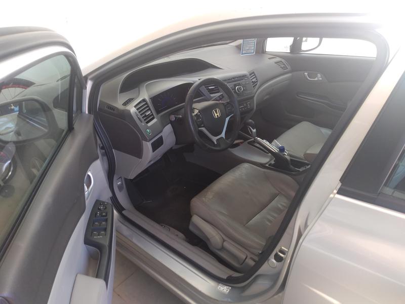 Honda Civic • 2012 • 135,000 km 3