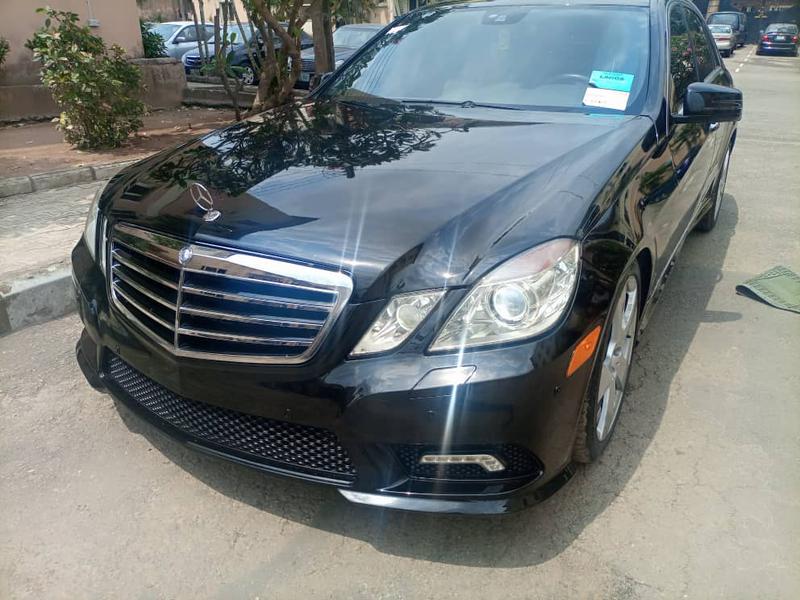 Mercedes-Benz E • 2011 • 127,901 km 7