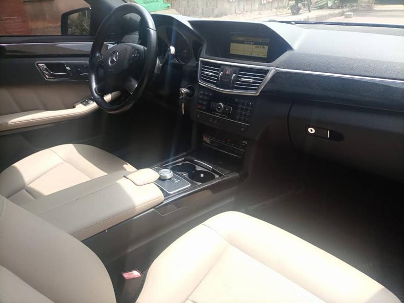Mercedes-Benz E • 2011 • 127,901 km 4