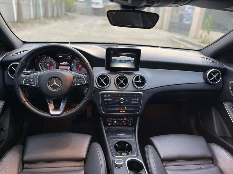 Mercedes-Benz CLA • 2016 • 18,722 km 3