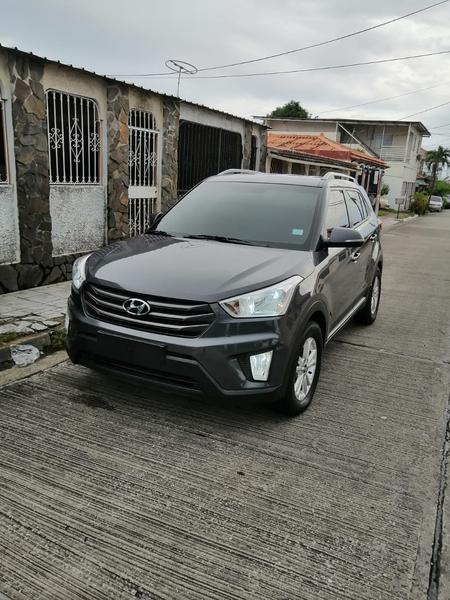 Hyundai ix35 • 2017 • 63,000 km 1