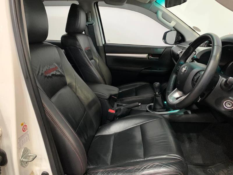 Toyota Hilux • 2017 • 67,034 km 5