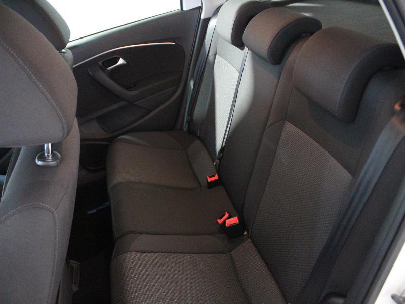 Volkswagen Polo • 2017 • 60,000 km 6