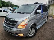 Hyundai H1 • 2012 • 53,000 km 3