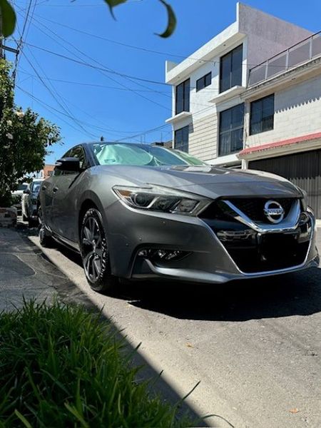 Nissan Maxima • 2016 • 55,600 km 7
