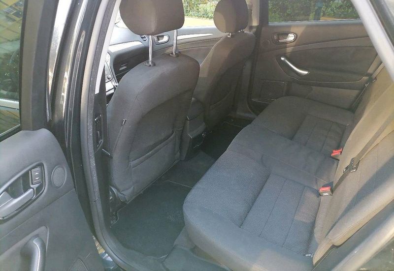 Ford Mondeo • 2009 • 150,000 km 7