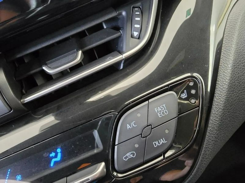 Toyota C-HR • 2017 • 113,532 km 2