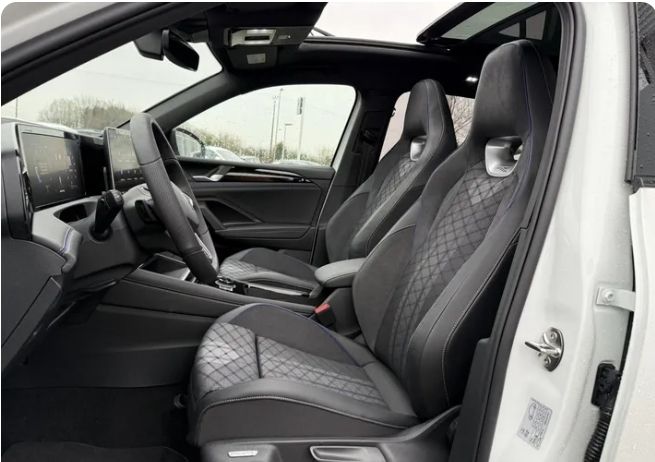 Volkswagen Tiguan • 2025 • 100 km 4