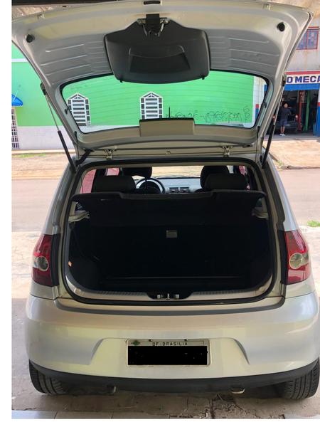 Volkswagen Fox • 2009 • 110,000 km 3