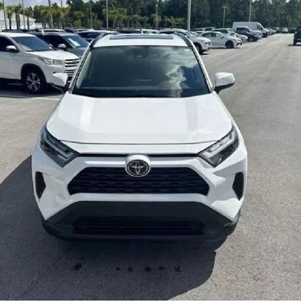 Toyota RAV4 • 2022 • 16,000 km 1