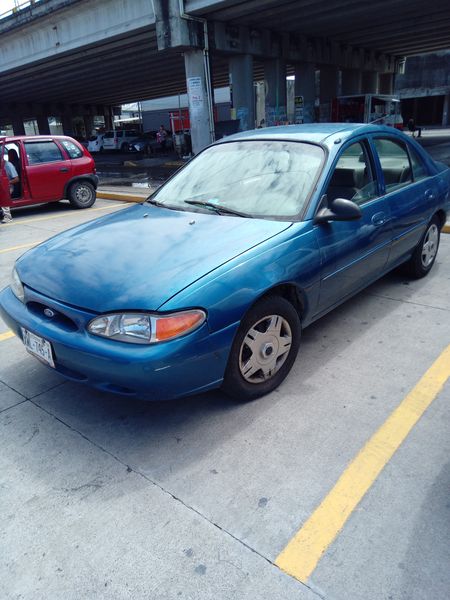 Ford Escort • 1998 • 240,000 km 6