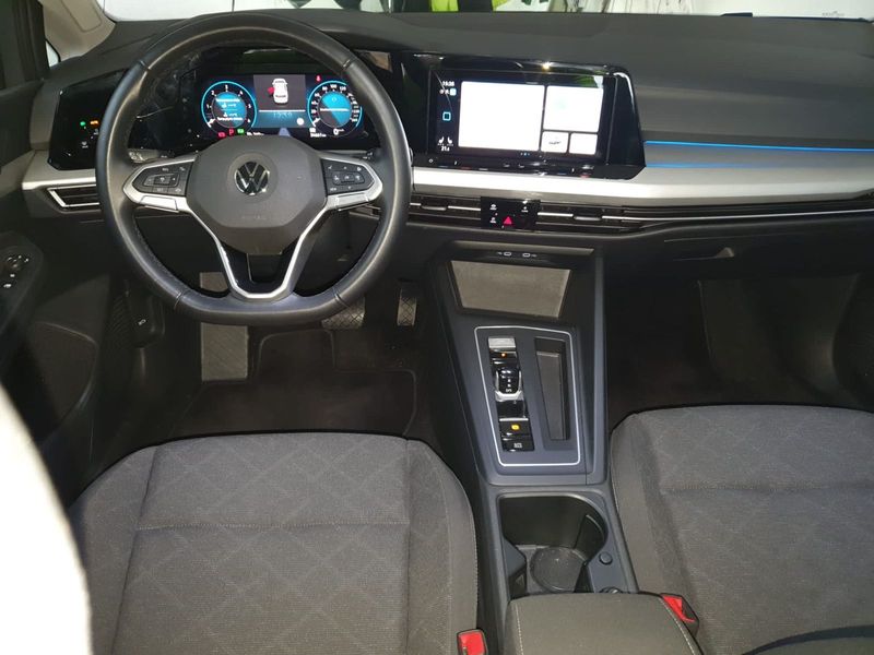 Volkswagen Golf • 2020 • 38,000 km 10