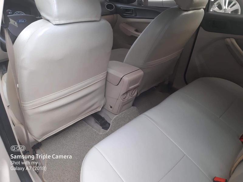 Ford Focus • 2010 • 100,395 km 6