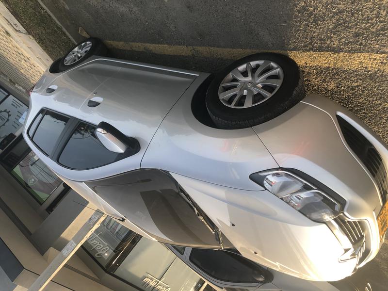 Renault 18 • 2018 • 57,000 km 4