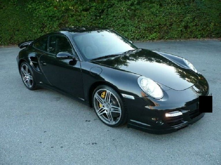 Porsche 997 • 2007 • 150,000 km 1