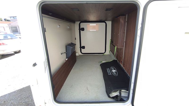 Ford Transit • 2019 • 31,000 km 17