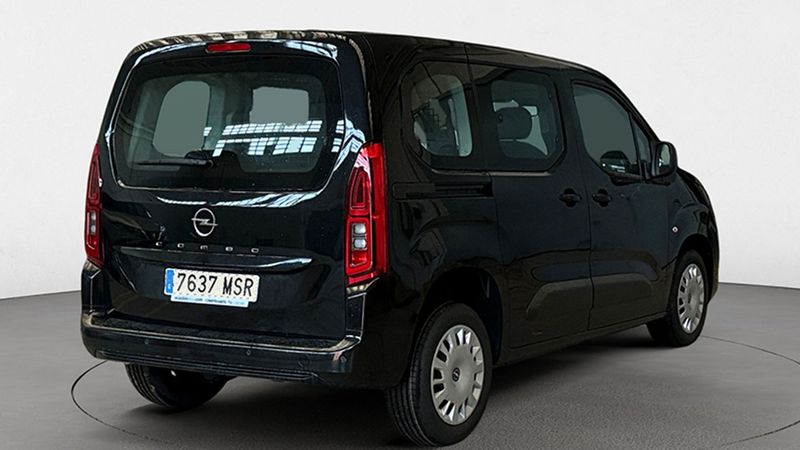 Opel Meriva • 2021 • 124,855 km 3